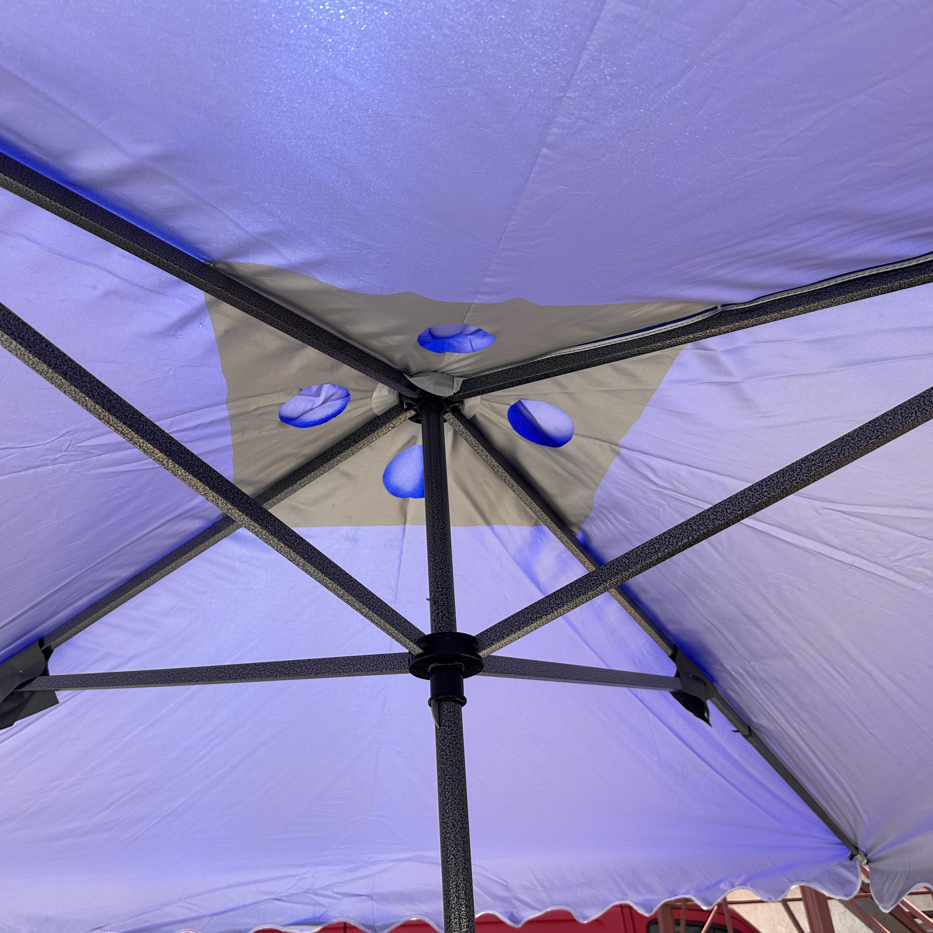 Прямоугольный зонтик Monsen LS 2.5×2.5 м с УФ-защитой, ветровым клапаном и регулировкой высоты