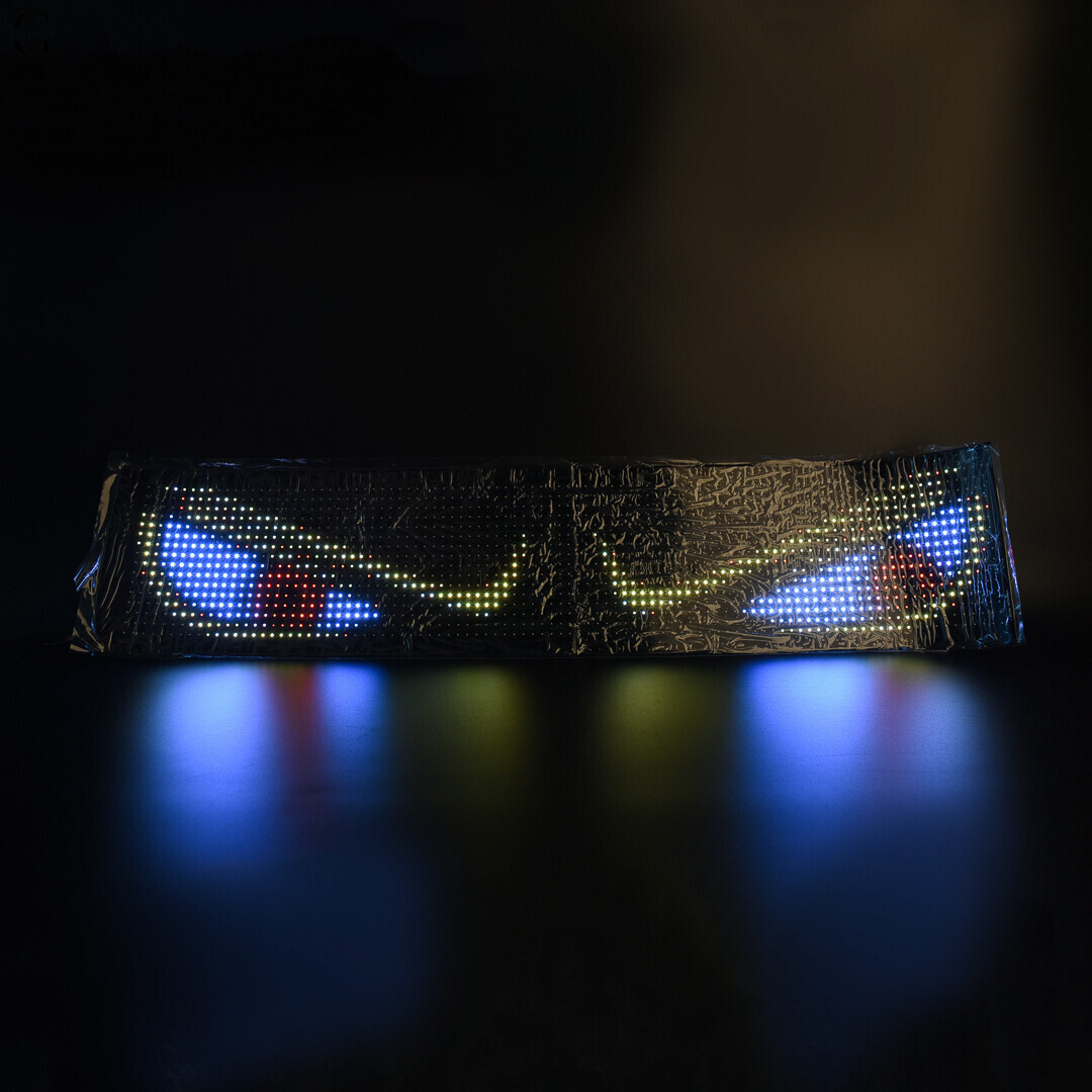 Гнучкий водонепроникний LED дисплей 12×60 з Bluetooth, керуванням та Type-C живленням 