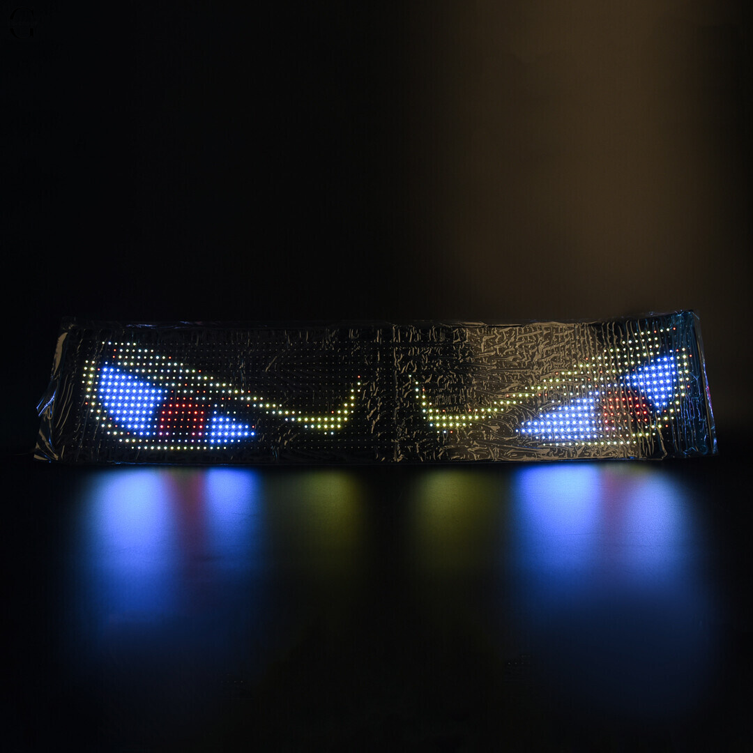 Гнучкий водонепроникний LED дисплей 12×60 з Bluetooth, керуванням та Type-C живленням 