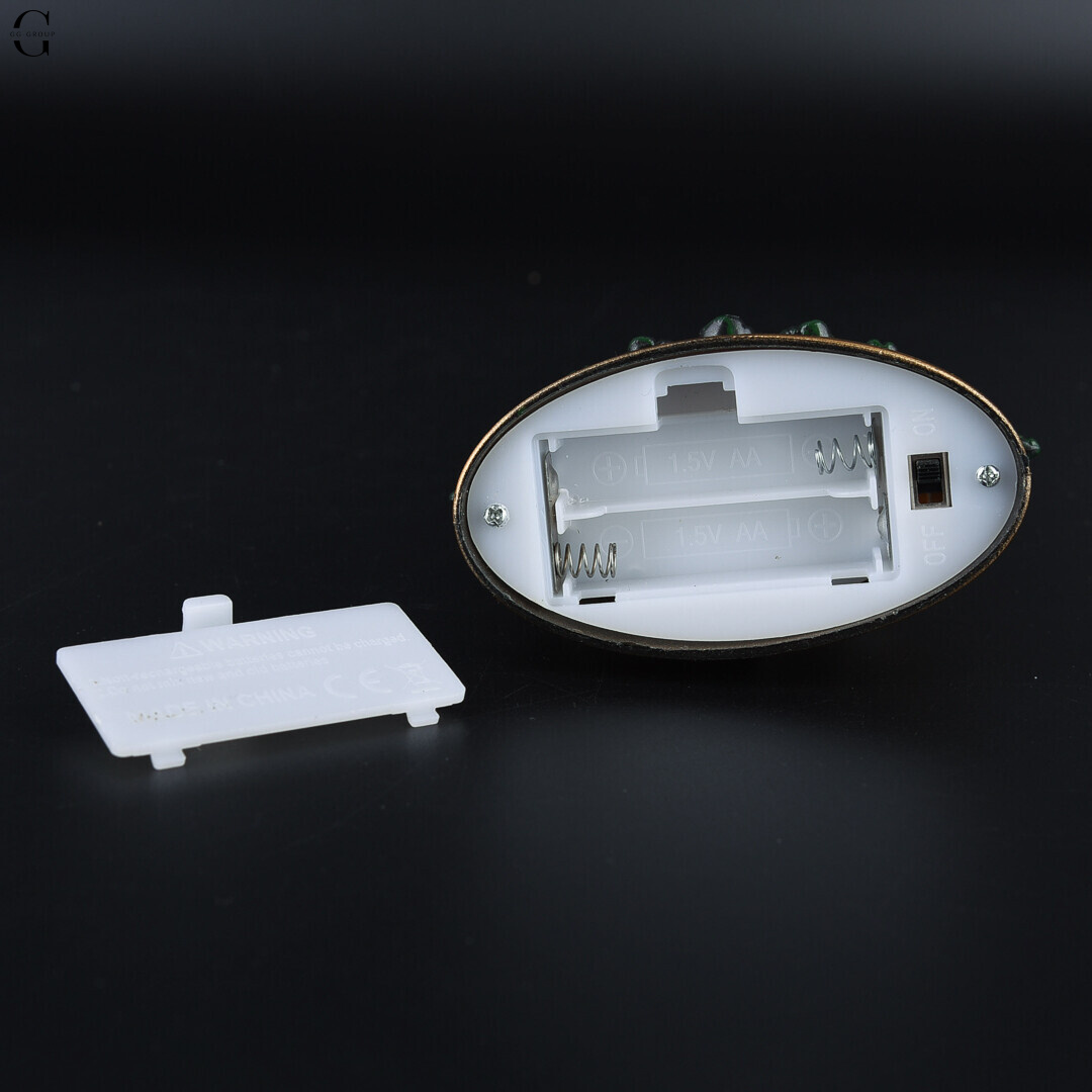 Рождественский LED ночник-ель с фигурками и блестками 14×8.5 см на батарейках AAA AT-D11S