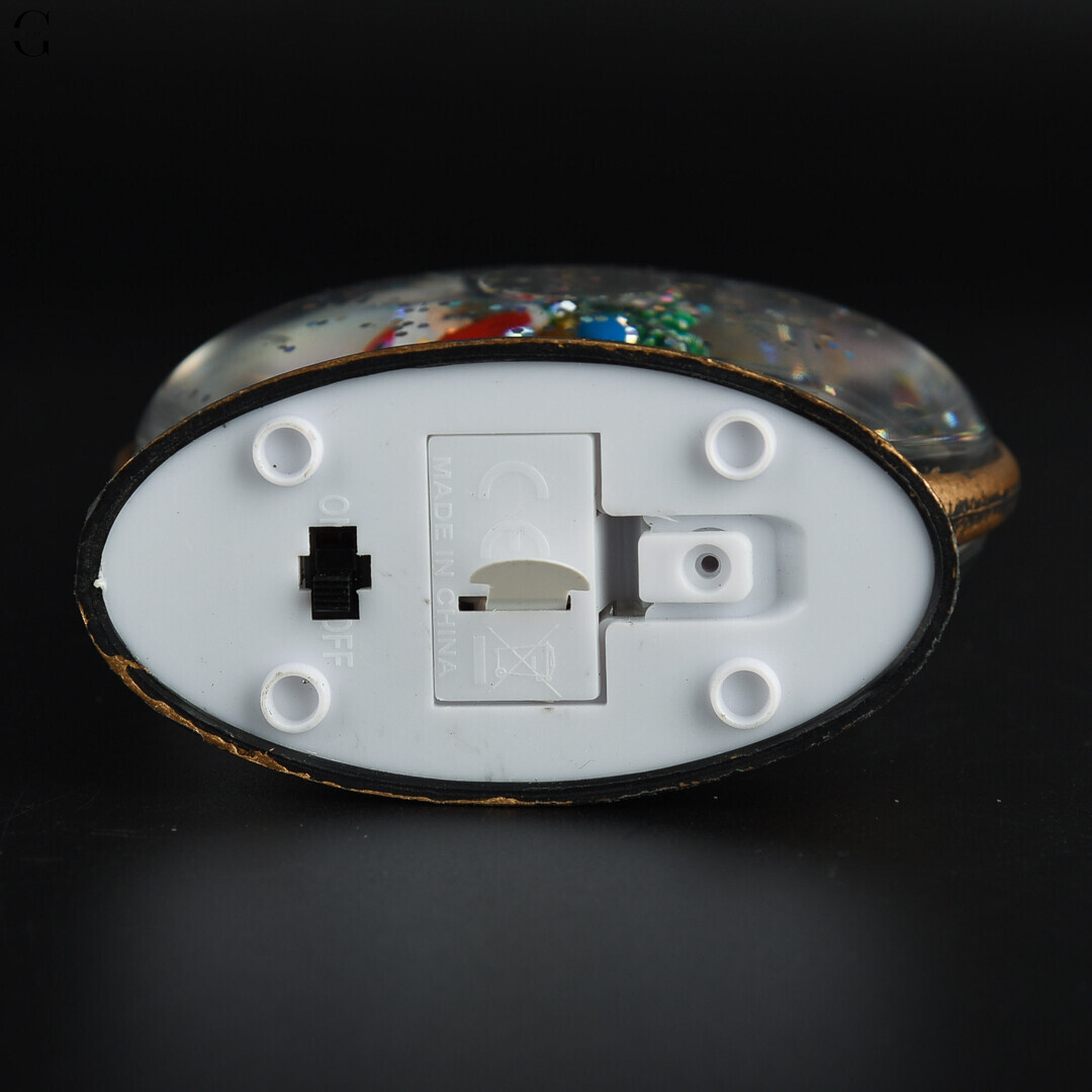 Рождественский LED-ночник-фонарь с блестками и фигурками 12.5×8.5 см на батарейках AG13 AT-D16S