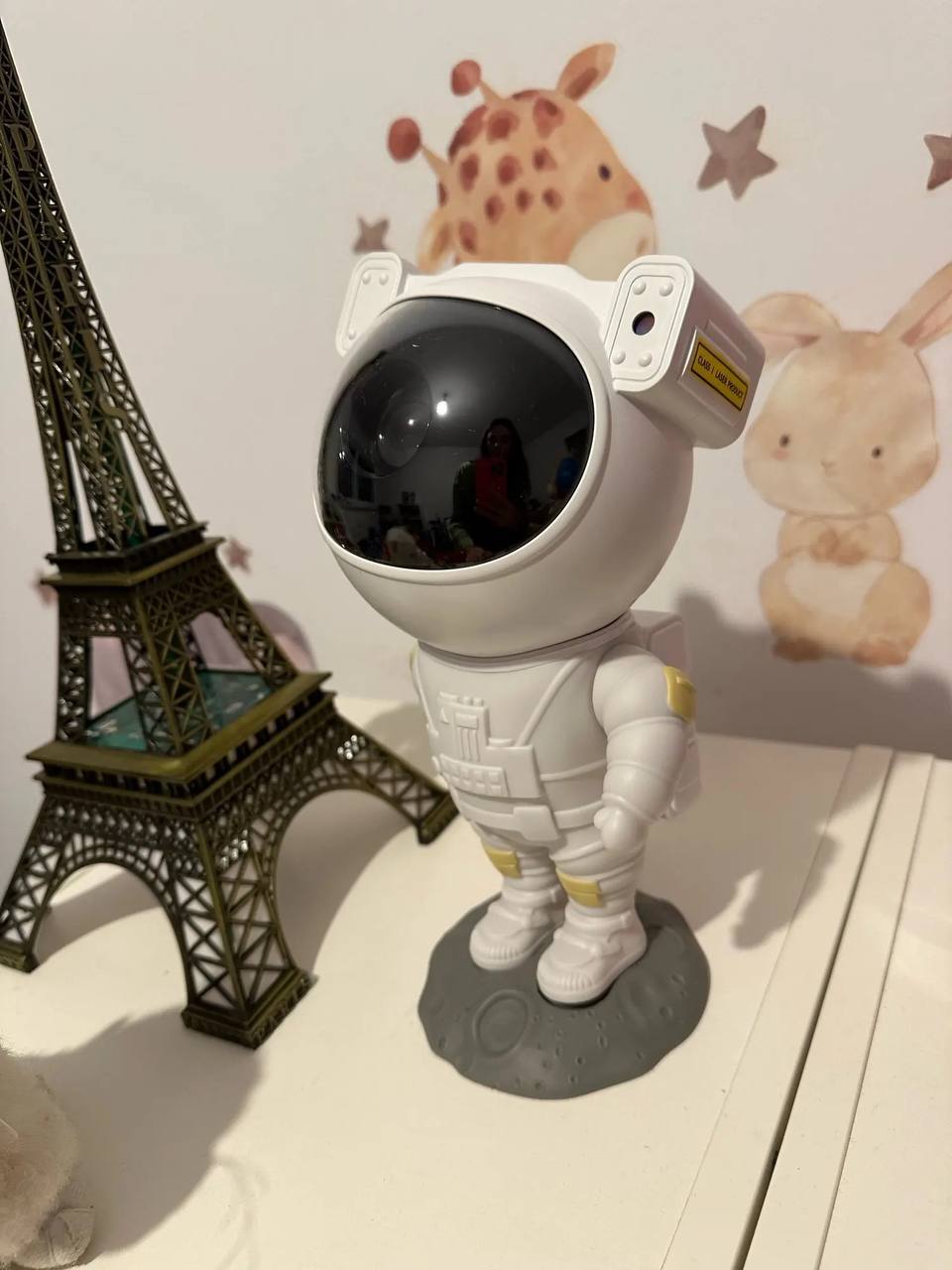 Нічник проектор зоряного неба Astronaut