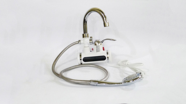 Проточный кран водонагреватель с экраном и душем Heating Faucet FT-001 (Нижнее подключение)