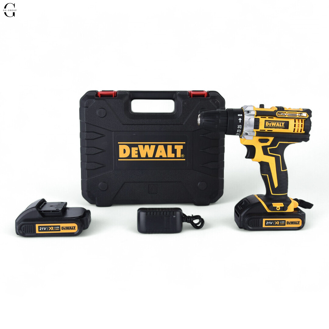 Шуруповерт аккумуляторный DeWalt 21V с набором инструментов в кейсе, 2 аккумулятора 2.0Ah